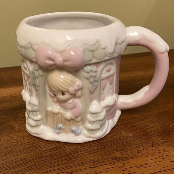 ENESCO Precious Moments CHRISTMAS SUGARTOWN COTTAGE  Mug 1994 PINK - Picture 1 of 7